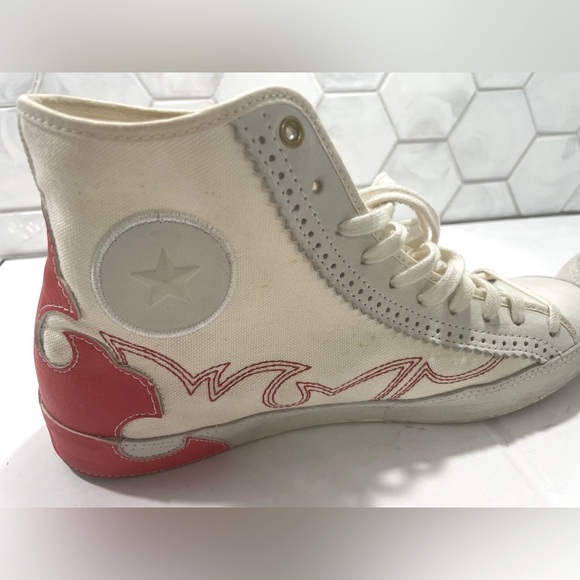 Converse All Star Sasha Hi Top Woman’s Sneaker Size 8.5 Red Leather Flame Canvas - Picture 1 of 13